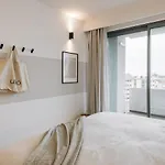 Berlengas - 2 Bedroom And Parking In Arroios Διαμέρισμα *